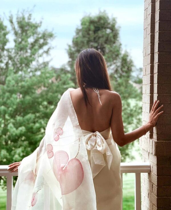 Hand Painted Saare