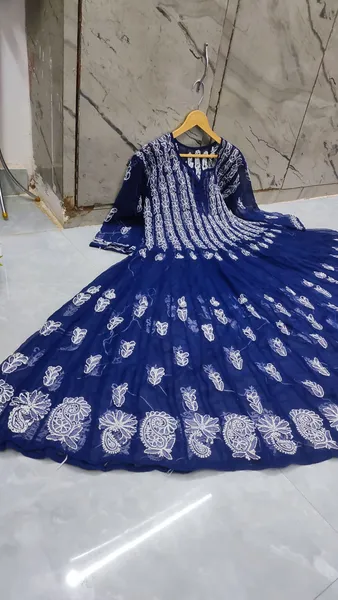 56 Kali Chikan Anarkali