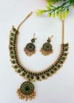 Women's Classic Kampu Necklace Set (Green, Free Size)