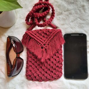 Macrame Mobile Pouch