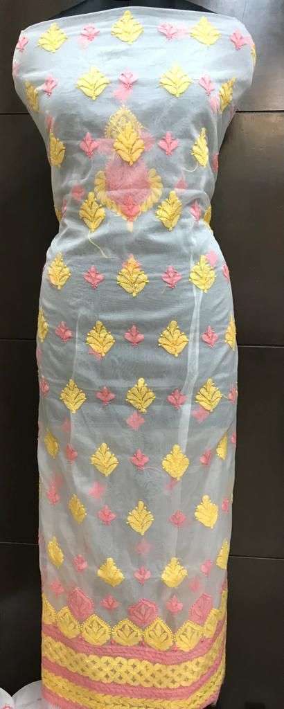 CHIKANKARI KURTA SET SAANVI3