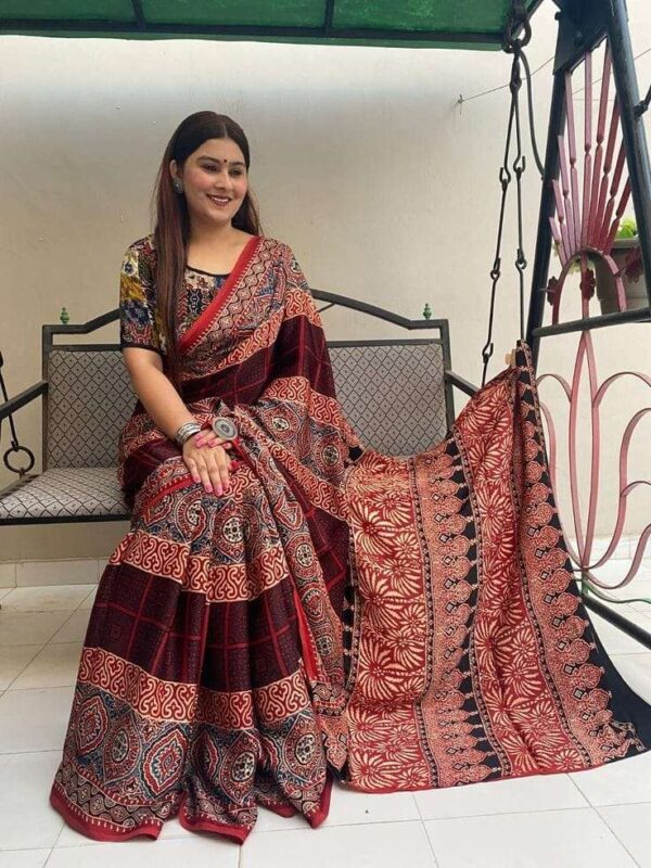 SAREE