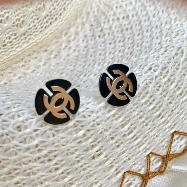 Black & Rose Gold Designer Stud Earring