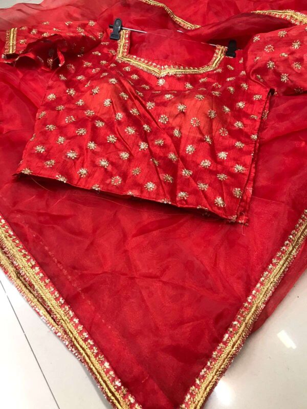 SAREE