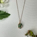 Fashionable Onyx Bird Pendant Neck Chain