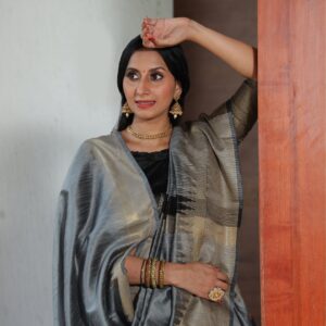 YASHVI_GREY (1)