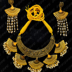 ANTIQUE GOLDEN HASLI JEWELLERY SET