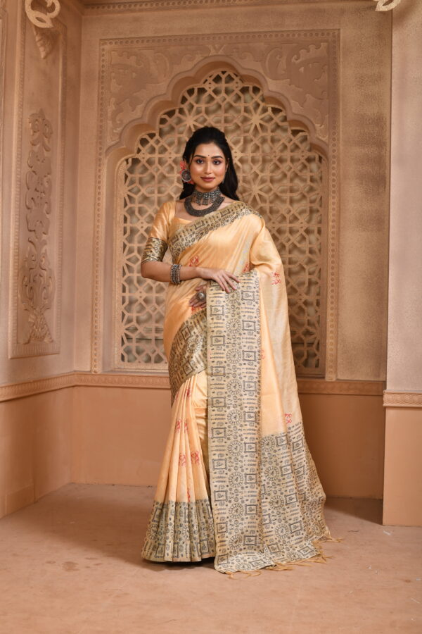 FLORA_101_CREAM saree