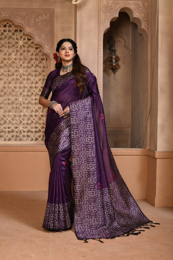 FLORA_101_WINE saree