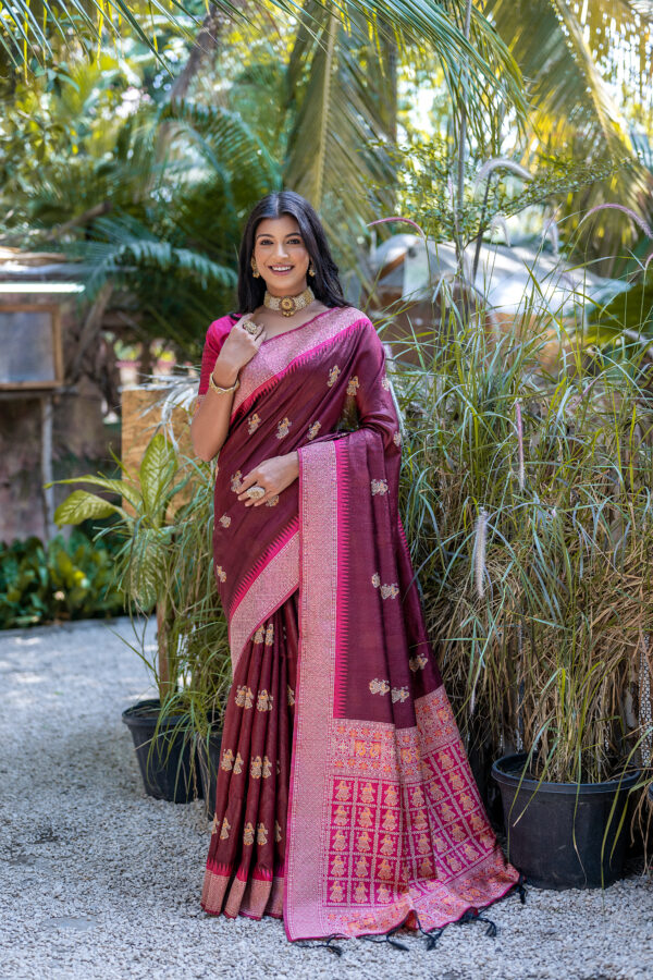 HNDLM_BLUCHRI_101_MAROON saree