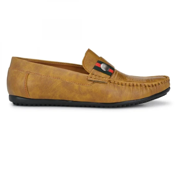 Men Beige,Tan,Brown Color Leatherette Material Casual Loafers
