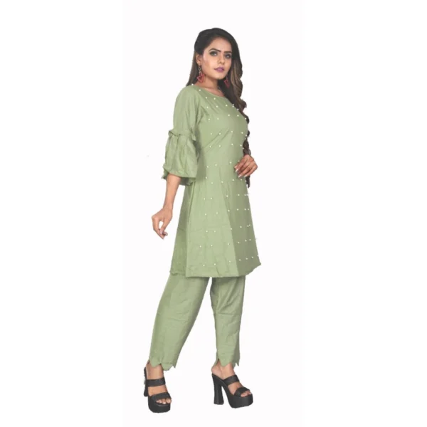Women's Rayon Short Sleeves Kurta Sets(Green)
