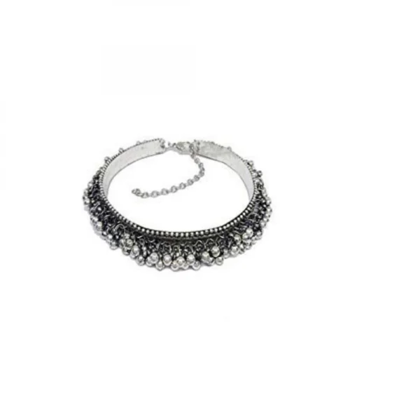 Stylish Silver Ghungroo Adjustable Antique Oxidised Bracelet (Color: Silver)