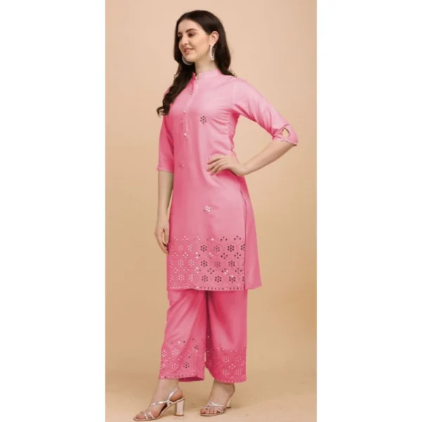 Women's Rayon Kurta Set With Bottom (Color:Gajari, Material:Rayon)
