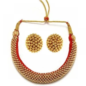 Women's Short Necklace And Earing Set