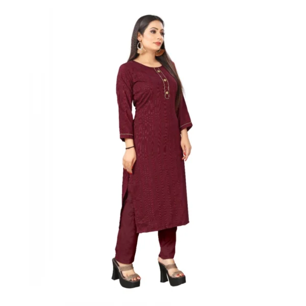 Women's Woven Work Rayon Regular 3/4th Sleeve Knee Length Kurti (Maroon)