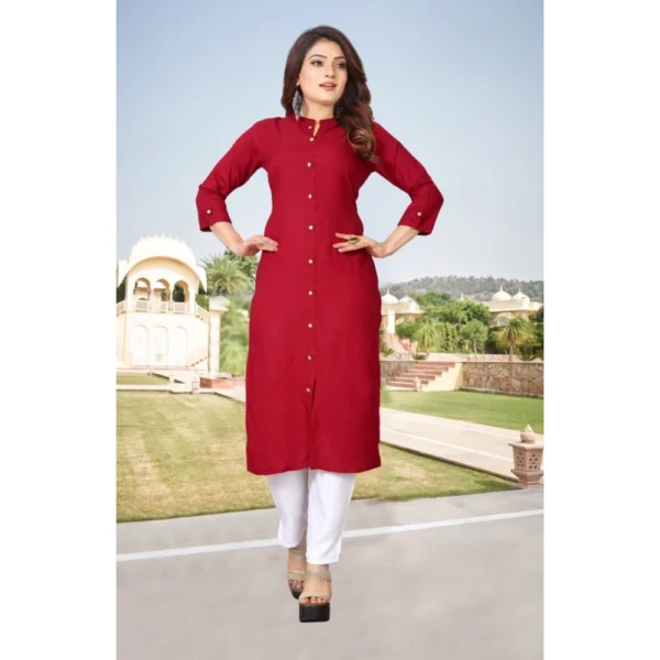 Women's Solid Rayon Roll Up 3/4th Sleeve Knee Length Kurti (Maroon)