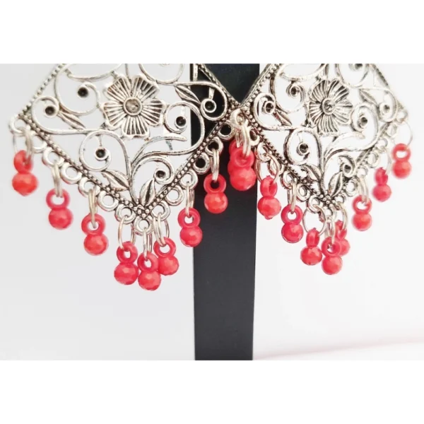 Women's Alloy Texture Designed Flower Shape With Red Pearls Silver Plated Drop Earrings (Red)