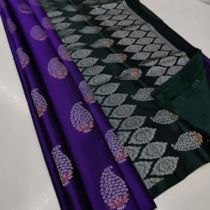 Women's Borderless Kanjivaram Silk Sarees With Unstitched Blouse (Purple)