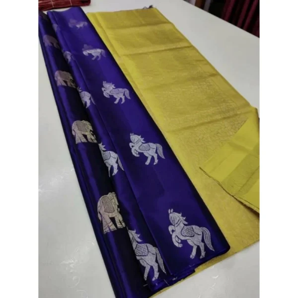 Women's Borderless Kanjivaram Silk Sarees With Unstitched Blouse (Purple)