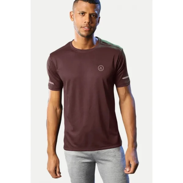 Men's Casual Half sleeve Solid Polyester Crew Neck T-shirt (Maroon)