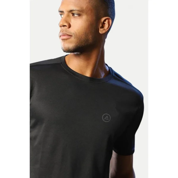 Men's Casual Half sleeve Solid Polyester Crew Neck T-shirt (Black)