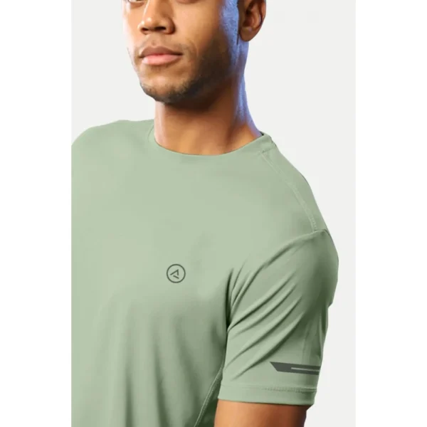 Men's Casual Half sleeve Solid Polyester Crew Neck T-shirt (Pista)