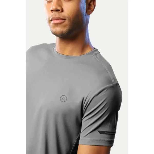 Men's Casual Half sleeve Solid Polyester Crew Neck T-shirt (Grey)
