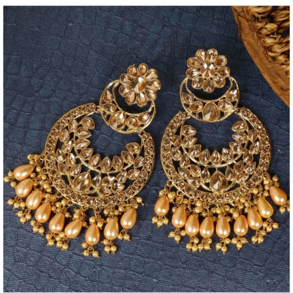 Women's Rose Gold Plated Alloy Earrings (Gold)