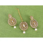 Women's Rose Gold Plated Alloy Kundan Earrings & Mangtikka (White)