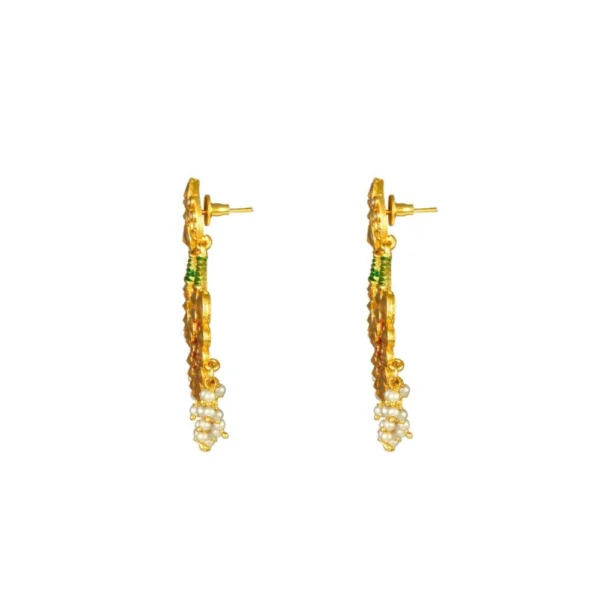 Women's Rose Gold Plated Alloy Kundan Earrings & Mangtikka (Red & Green)
