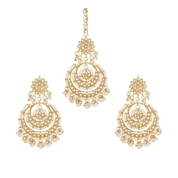 Women's Rose Gold Plated Alloy Kundan Earrings & Mangtikka (White)