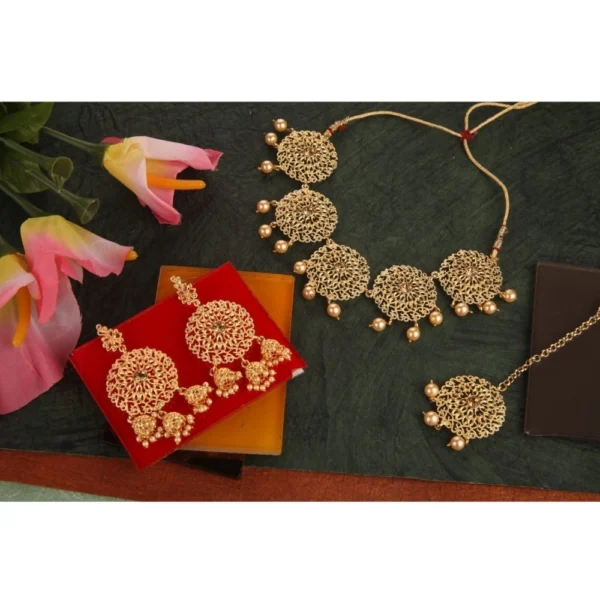 Women's Rose Gold Plated Alloy Necklace & Earings Set (Gold)