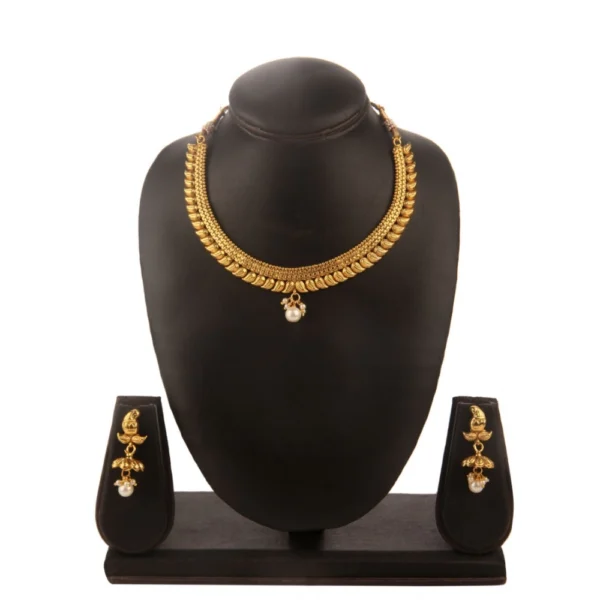 Women's Rose Gold Plated Alloy Necklace & Earings Set (Gold)