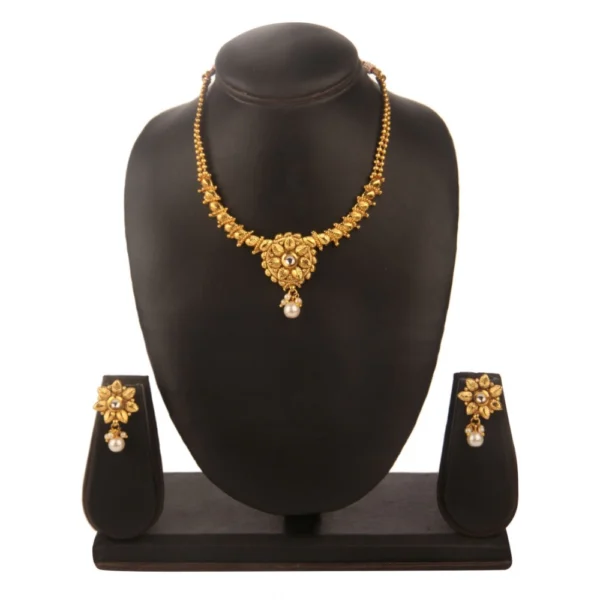 Women's Rose Gold Plated Alloy Necklace & Earings Set (Gold)