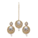 Women's Rose Gold Plated Alloy Kundan Earrings & Mangtikka (White)