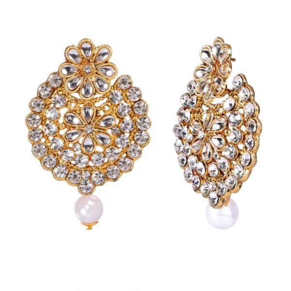 Women's Rose Gold Plated Alloy Kundan Earrings & Mangtikka (White)