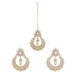 Women's Rose Gold Plated Alloy Kundan Earrings & Mangtikka (White)