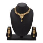 Women's Rose Gold Plated Alloy Necklace & Earings Set (Gold)