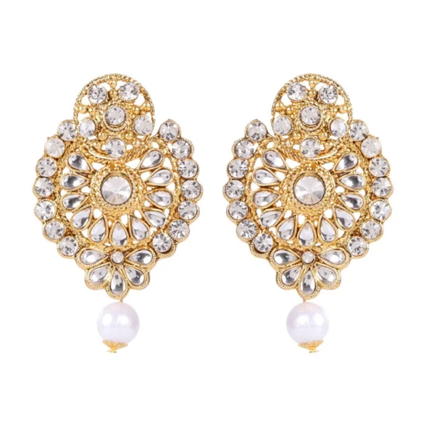 Women's Rose Gold Plated Alloy Kundan Earrings & Mangtikka (White)