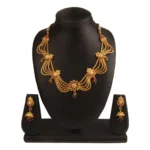 Women's Rose Gold Plated Alloy Necklace Set (Green & Red)