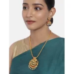Women's Rose Gold Plated Alloy Necklace & Earings Set (Gold)