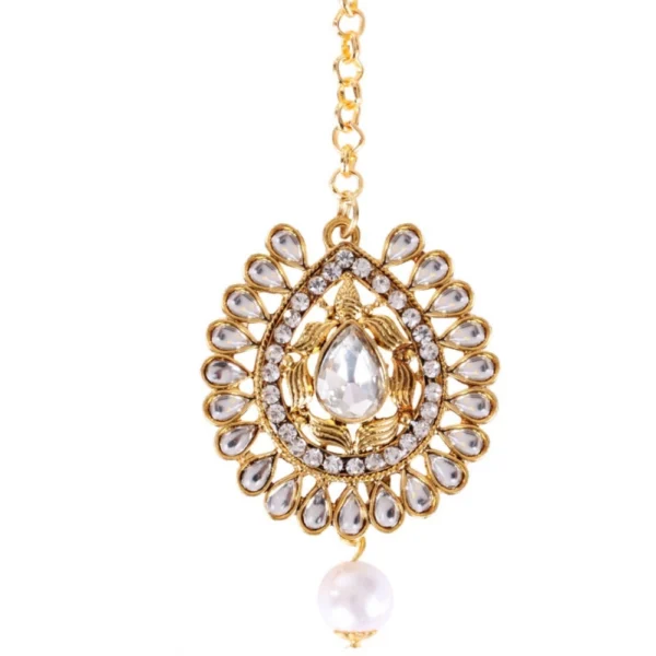 Women's Rose Gold Plated Alloy Kundan Earrings & Mangtikka (White)