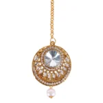 Women's Rose Gold Plated Alloy Kundan Earrings & Mangtikka (White)