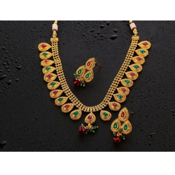 Women's Rose Gold Plated Alloy Choker Necklace Set (Green & Red)