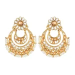 Women's Rose Gold Plated Alloy Kundan Earrings & Mangtikka (White & Gold)