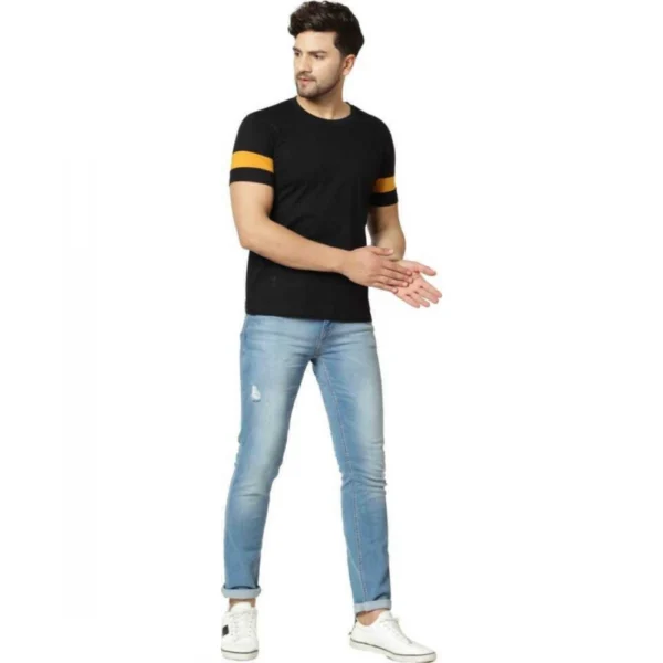 Men's Casual Solid Cotton Blend Round Neck T-shirt (Black)