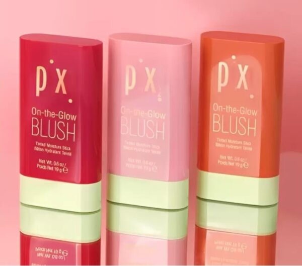On the glow Fleur blush