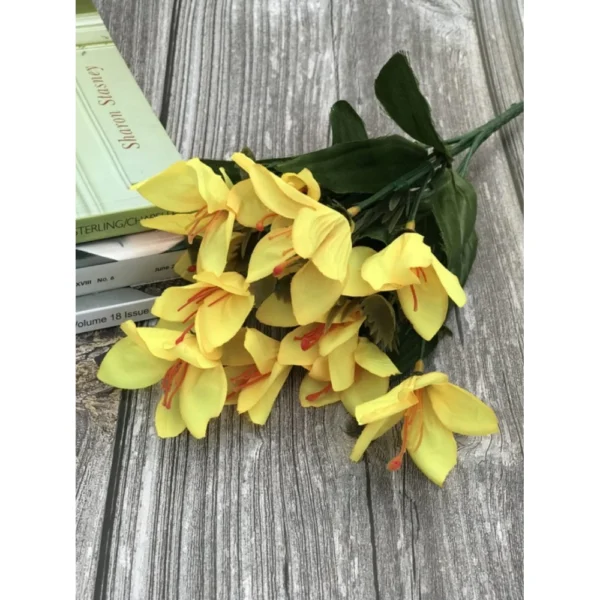 Artificial Flowers Bunch Bouquet Oflily Flowers For Home Decoration (Yellow, Material:Silk, Polyester)