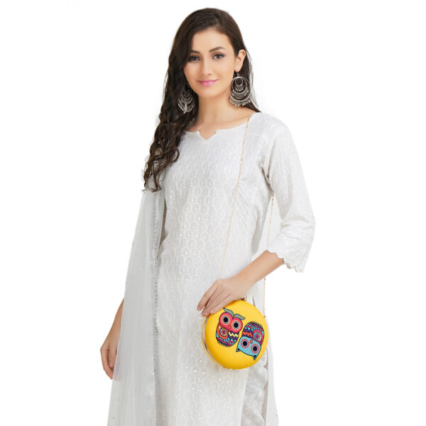 Vistu Woman Twisted Owl Clutch